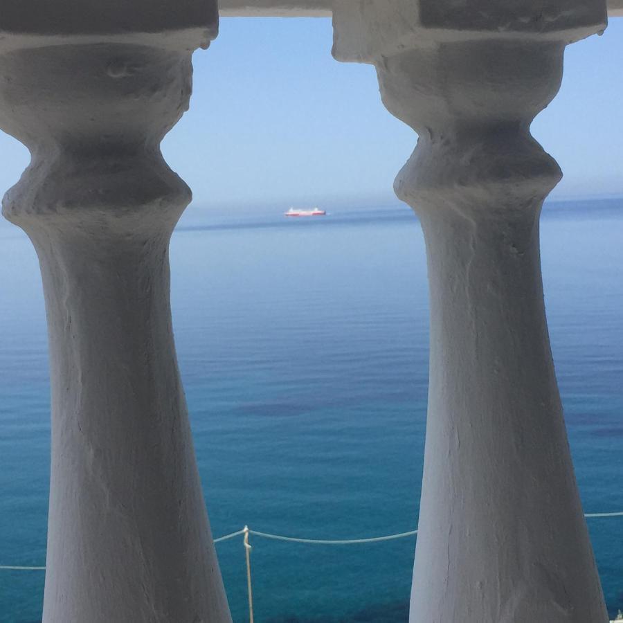 באטסי Villa Bonatsa Andros Home מראה חיצוני תמונה