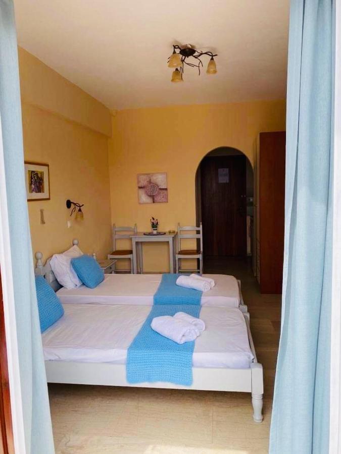 באטסי Villa Bonatsa Andros Home מראה חיצוני תמונה