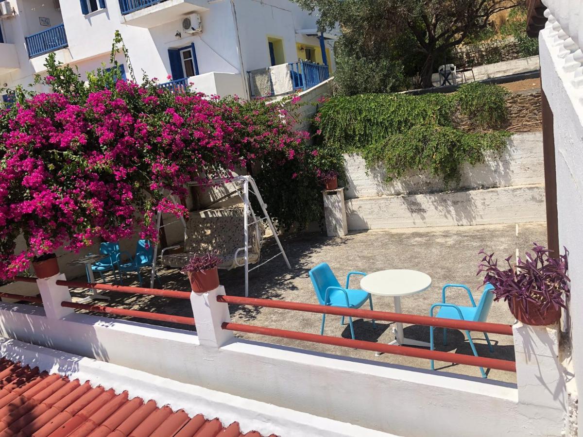 באטסי Villa Bonatsa Andros Home מראה חיצוני תמונה